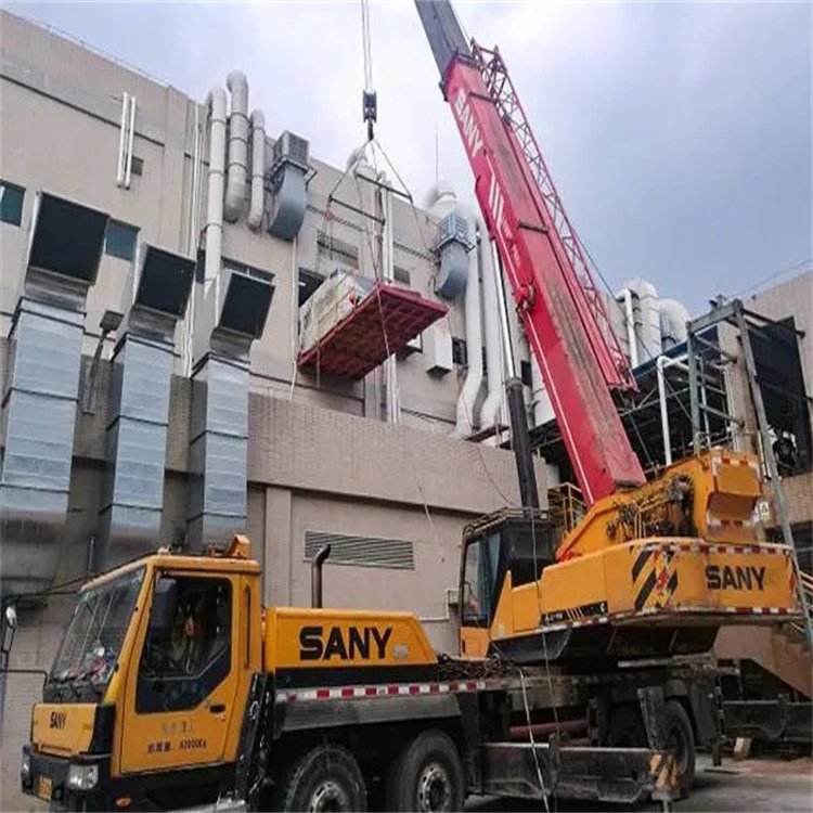 抱由镇租赁大型汽车吊，助力工程项目高效进行