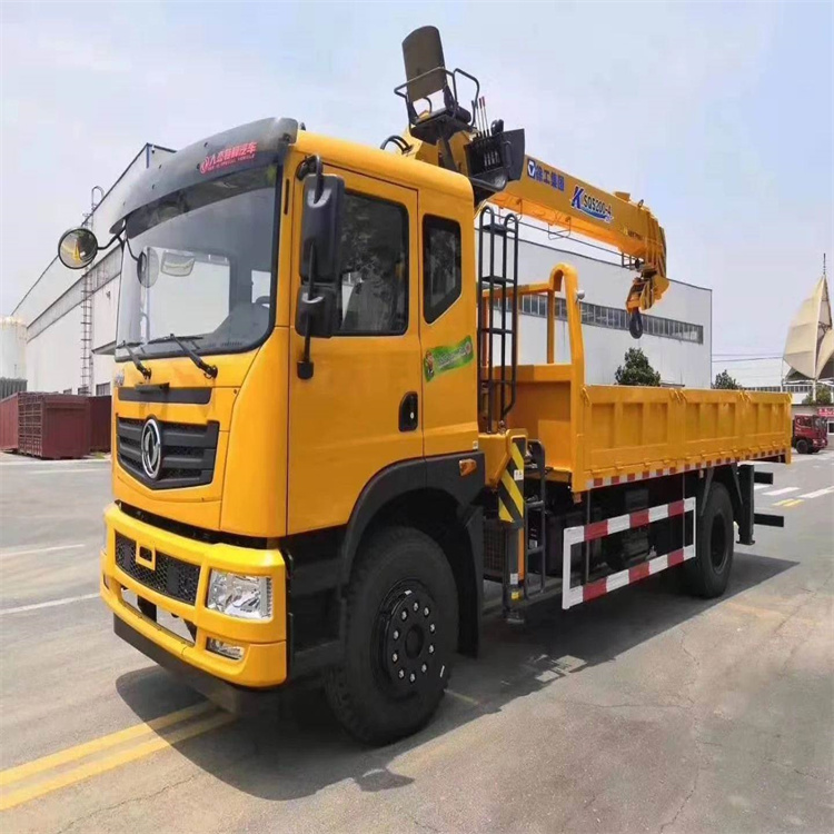 抱由镇附近找一辆随车吊出租