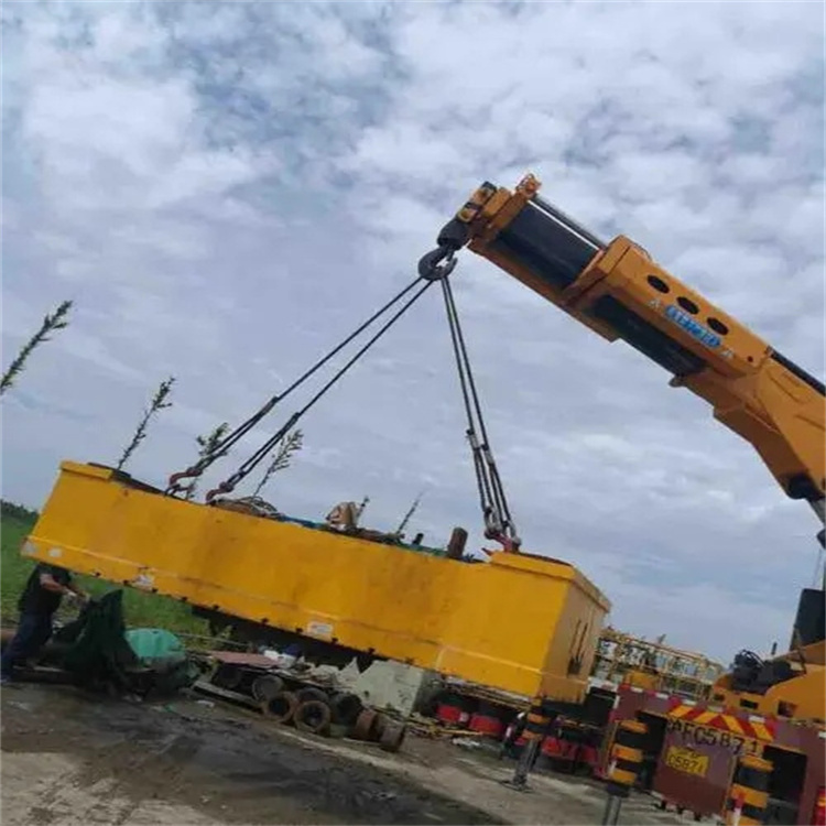 抱由镇随车吊吊集装箱怎么吊